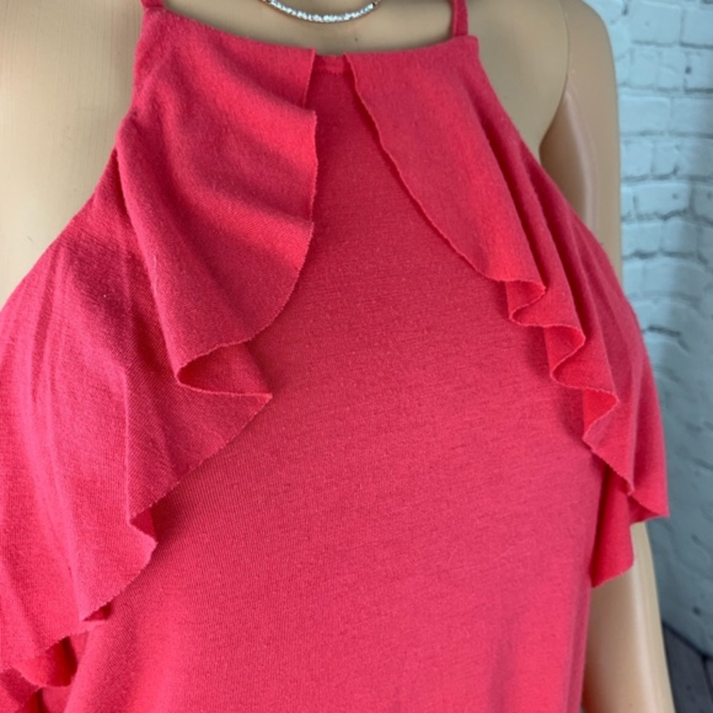 Express Tank Top - Picture 3 of 5